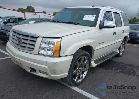 2002 Cadillac Escalade Standard from USA, damaged, VIN 1GYEC63T92R271511